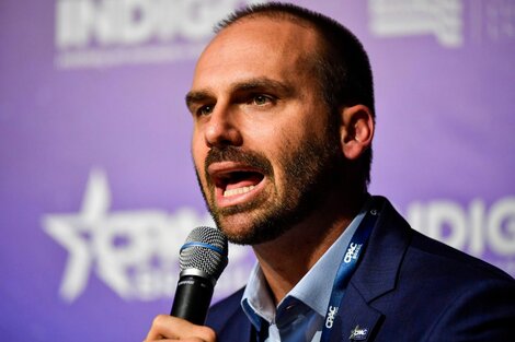 Eduardo Bolsonaro, de cena con la derecha argentina