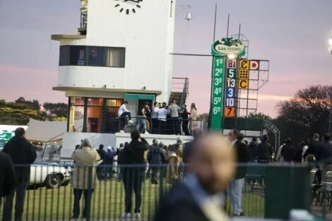 Escándalo en el Hipódromo de San Isidro por el cambio de ganador del Gran Premio Jockey Club