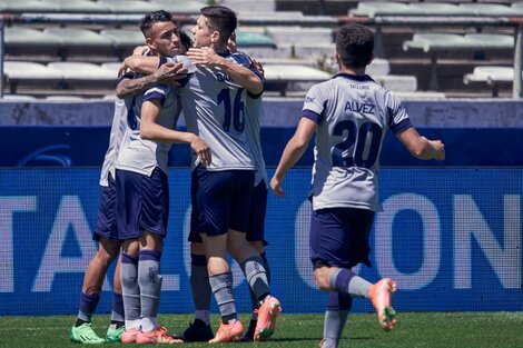 Liga Profesional: Talleres venció al descendido Aldosivi