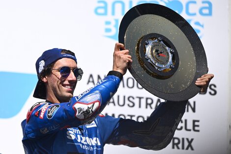 MotoGP: Alex Rins ganó el Gran Premio de Australia en un final electrizante | Al piloto de Suzuki lo siguieron Marc Márquez (Honda) y Francesco Bagnaia (Ducati), líder del campeonato | Página12