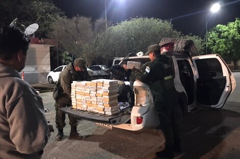 Más de 102 kilos de cocaína oculta en una camioneta