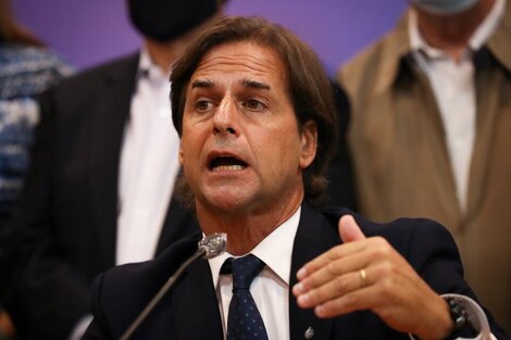 Lacalle Pou envió al parlamento el proyecto que posterga la edad jubilatoria de 60 a 65 años.