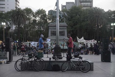 false (Fuente: Sebastián Vargas)