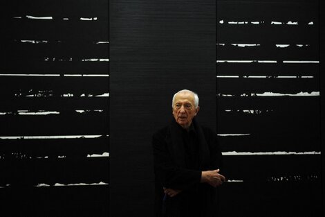 Murió el artista francés Pierre Soulages, conocido como “el pintor del negro” 