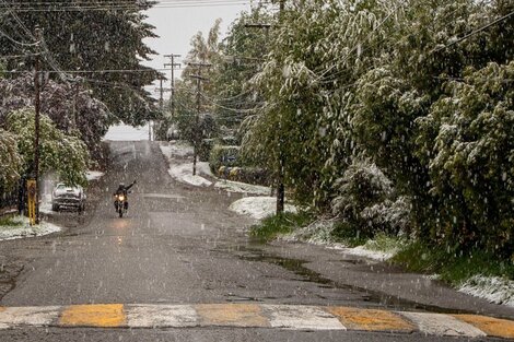 El SMN emitió alertas meteorológicas  por nevadas y tormentas para seis provincias