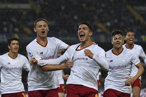 Serie A de Italia: Roma se lo dio vuelta a Hellas Verona y es cuarto 