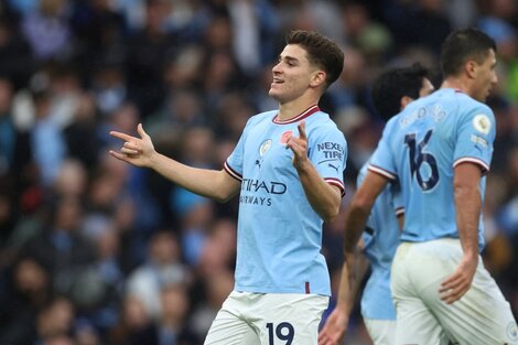 Premier League: Julián Alvarez sigue haciendo goles en el City