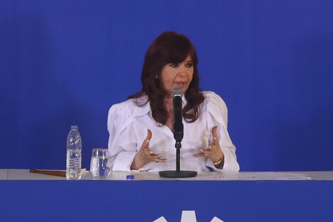 Cristina Kirchner, la justicia la quiere de acusada, no de víctima.