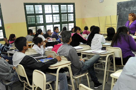 Unicef y siete provincias argentinas debaten reformas en la educación secundaria