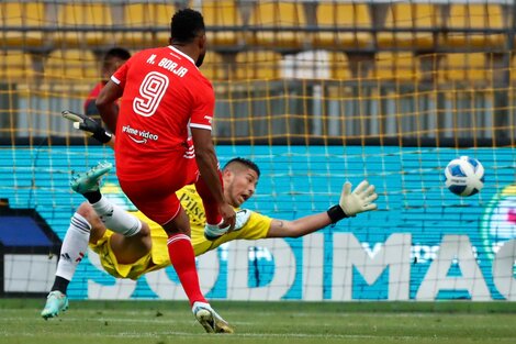 River empezó a despedir a Gallardo con una victoria ante Colo Colo en un festival de goles