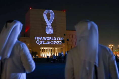 La FIFA prohibió a la Selección de Dinamarca usar camisetas en defensa de los derechos humanos durante el Mundial Qatar 2022. Imagen: AFP.  