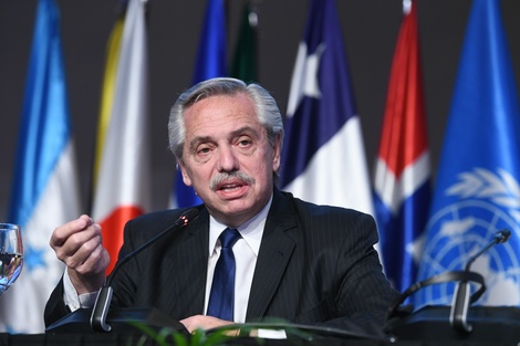 Alberto Fernández se descopensó por un cuadro de gastritis erosiva. Imagen: Télam. 