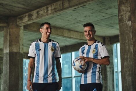 por una, 10 camisetas de la selección argentina los Mundiales | De México 86 a Qatar 22 Página12