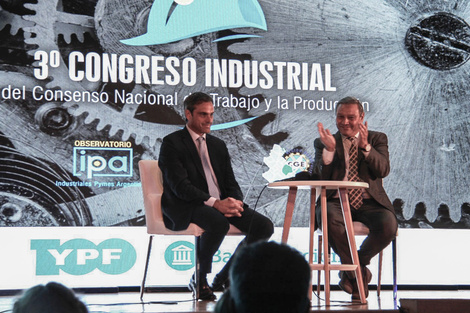 Guillermo Michel, director general de Aduanas, y Daniel Rosato, titular de IPA.