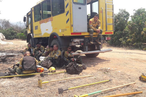 El fuego obligó a cortar la circulación por la ruta nacional 34