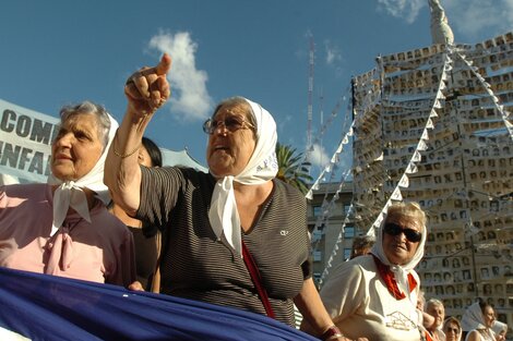 Hebe en la Plaza. Una postal imborrable