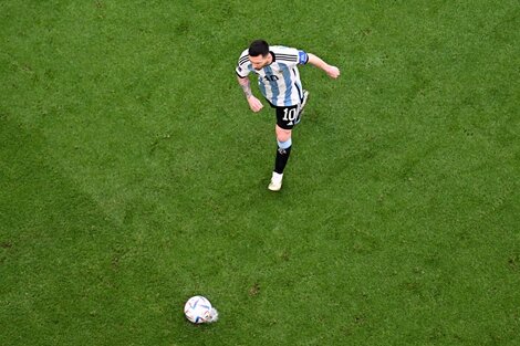 Argentina hizo el primer gol contra Arabia Saudita. (Odd ANDERSEN / AFP)