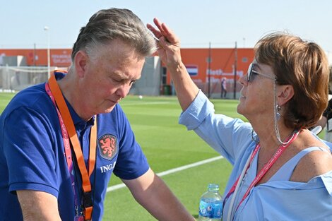 Van Gaal calentó la previa de Argentina-Países Bajos