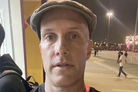 Wahl, con la remera en apoyo a la comunidad LGBTIQ+