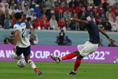 Así fue el gol de Tchouameni, para poner el 1-0 de Francia a Inglaterra