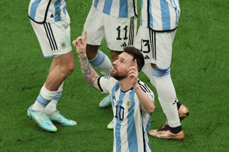 Un nuevo gol de penal de Messi en la final contra Francia