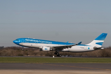 Efecto finalistas: Aerolíneas Argentinas agotó en media hora el vuelo a Doha