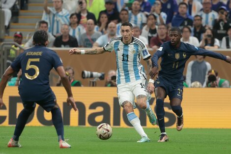 Di María no era titular desde el partido con Polonia: Scaloni apostó por él y ganamos todos