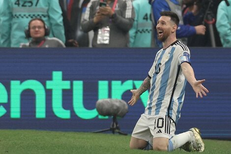 En tiempo complementario, Messi marcó el 3 a 2 de Argentina ante Francia 