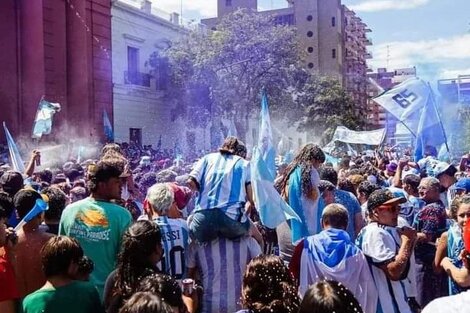 Catamarca y La Rioja no adhierieron al feriado nacional