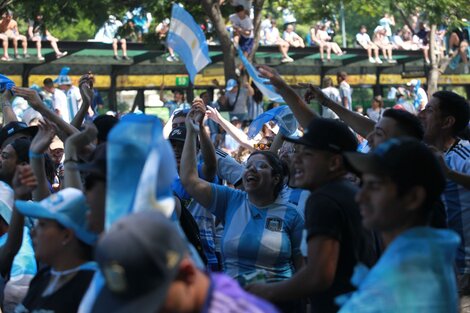 El costo del feriado mundialista