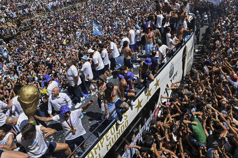 Una fiesta eterna con olor a pueblo