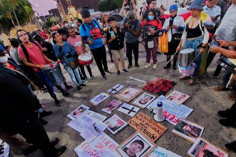 Las calles de todo el país se llenaron de consignas: el entrenamiento de las mujeres para expresar el descontento popular puebla todo Perú. 