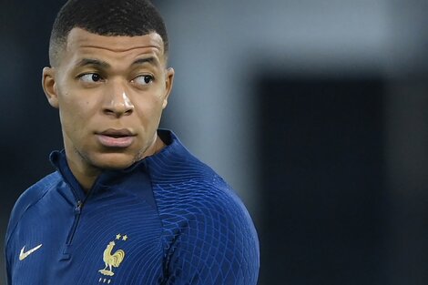 El Barcelona quiere dar pelea al Real Madrid por Mbappé