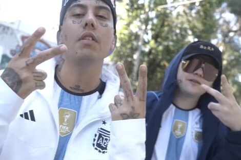 Bizarrap y Duki homenajearon a la selección argentina con el lanzamiento de una nueva canción