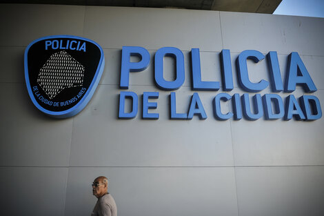 Los números detrás del conflicto por el traspaso de la policía