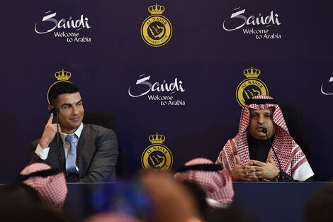 "Hala Ronaldo": Cristiano fue presentado en el Al Nassr de Arabia Saudita