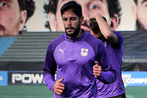 Facundo Mallo llega proveniente de defensor Sporting de Uruguay.