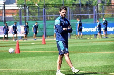 Fernando Gago llegó a Racing a fines de 2021 y revitalizó su carrera de DT (Fuente: Fotobaires)