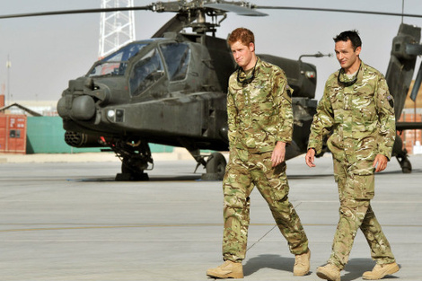 El príncipe Harry durante su época en el ejercito británico. Imagen: AFP. 