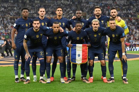 El equipo titular de Francia en la final del mundo, apuntado (Fuente: Prensa FIFA)