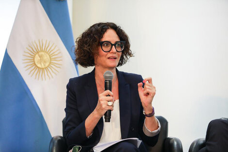 La funcionaria resaltó la dinámica de la inversión privada. (Fuente: NA)