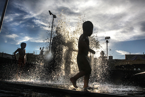 Ola de calor: alertas rojas para el sur bonaerense y el centro de Santa Fe