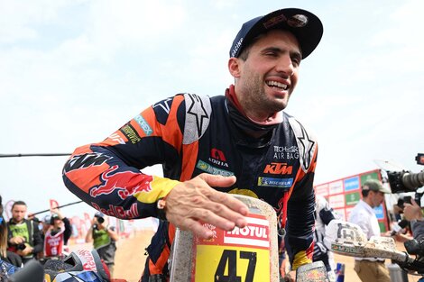 Histórico: Kevin Benavides es bicampeón del Rally Dakar y se lo dedicó a Messi y la Selección