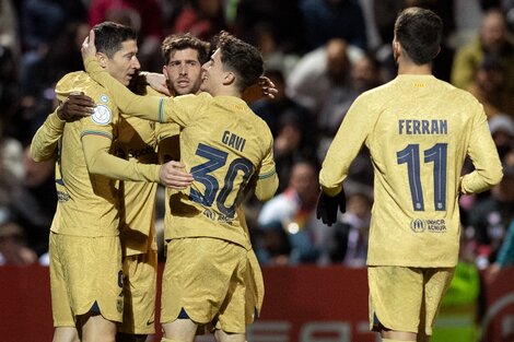 Copa del Rey: Barcelona y Real Madrid pasaron a cuartos de final