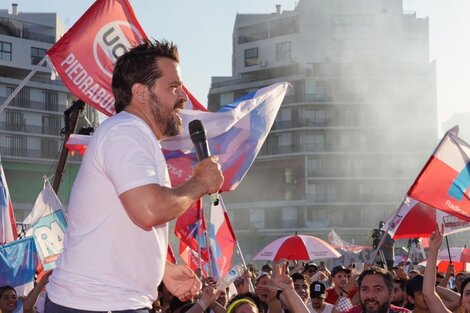 Tetaz empieza su propia carrera a la gobernación bonarense