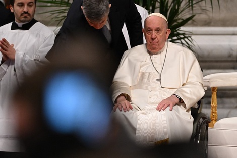 El papa Francisco pidió poner fin a "los actos de violencia" en Perú