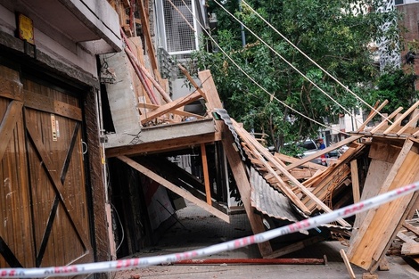 Dos operarios heridos en una obra en construcción