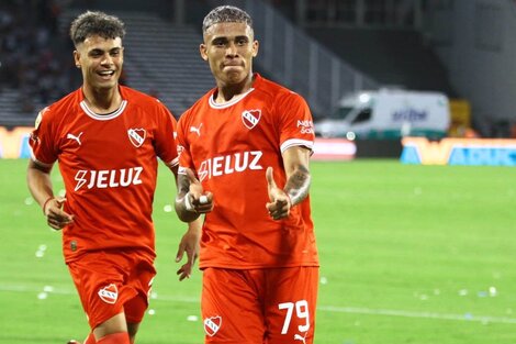 Ayrton Costa armó la jugada del gol de Independiente