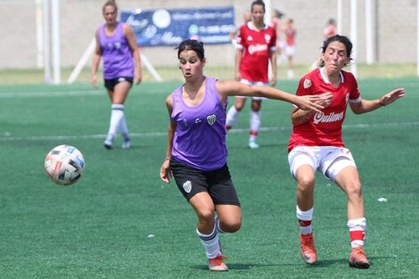 Arranca el torneo femenino con dos partidos