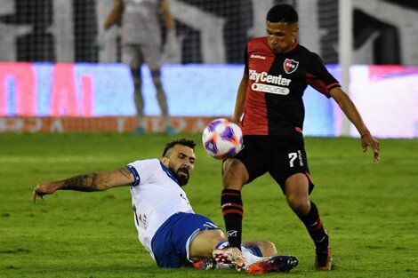 Liga Profesional: Newell's Old Boys se impuso con lo justo a Vélez